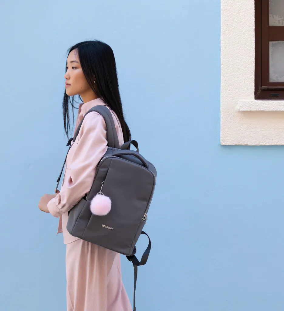 HRH.webp
